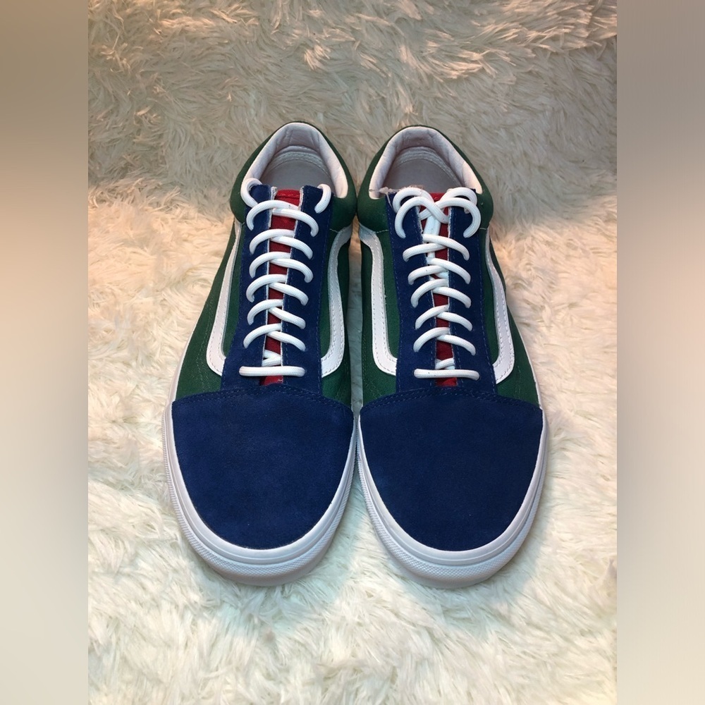 Vans Men's Blue Green Yellow and Red Sneakers Men’s size 10.5 NWOT - Picture 6 of 16